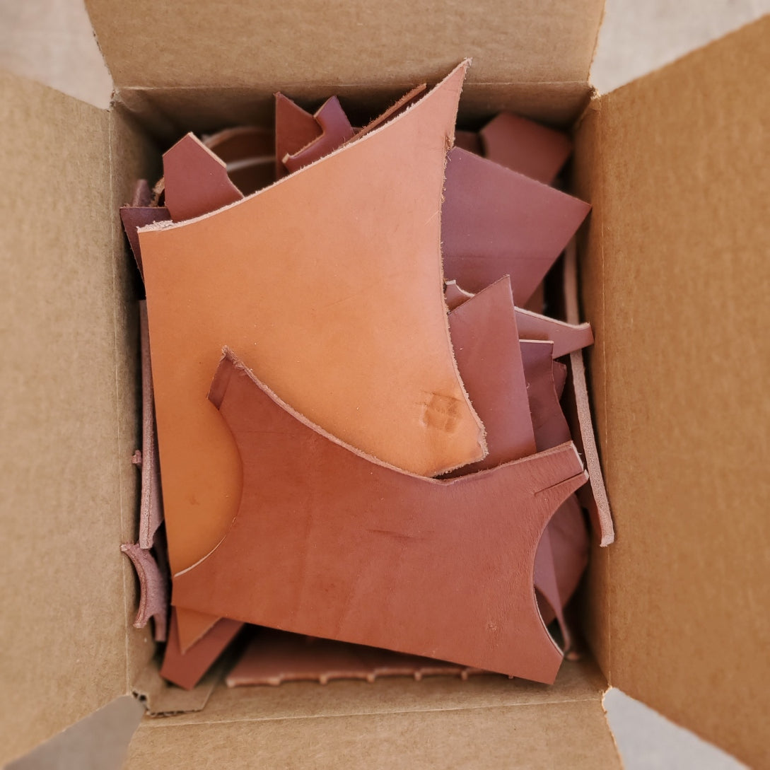 Scrap Leather Box – Tan/Chestnut Mix leather Remnants (4-6 lbs)