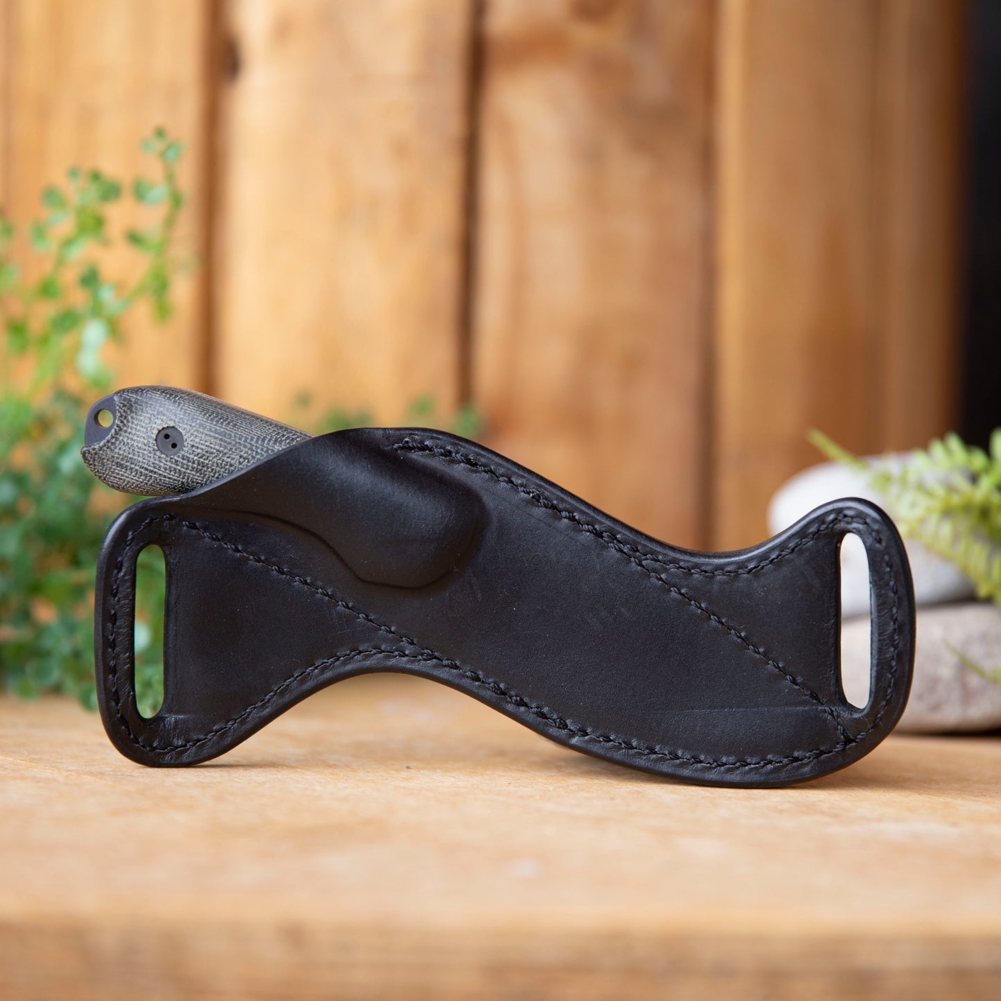 Bradford Guardian 3 Matte Black w Black Bishop Sheath