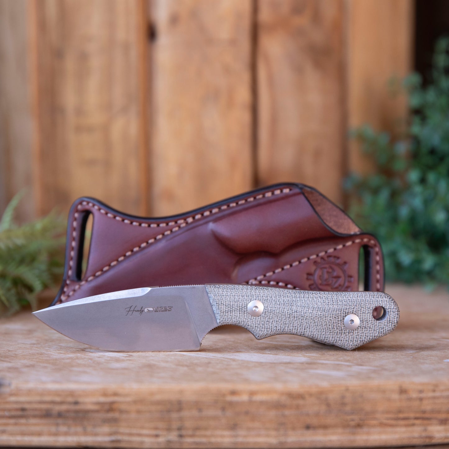 Viper Handy Fixed Blade Knife with Custom Scout Carry Leather Sheath