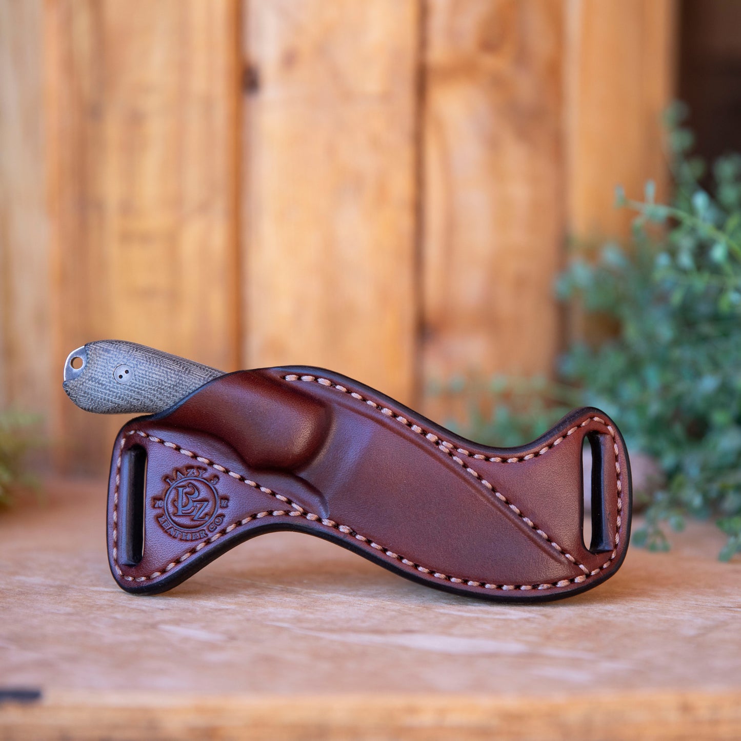 Left Handed Bradford Guardian 3 Shiny w/ Bishop Scout Carry Sheath