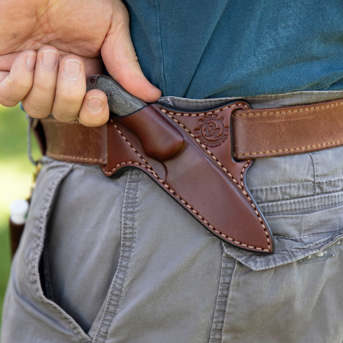 Bradford 3.2 Knife & 55 Scout Carry Sheath Set – Left Handed – Brown