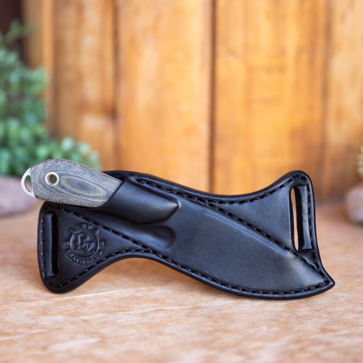 M1 Caper Stonewash Magnacut Black & OD Linen Micarta