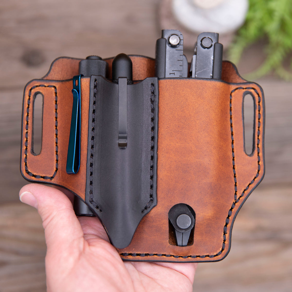 Multi Tool and Flashlight Pouch Lazy 3 Leather Company