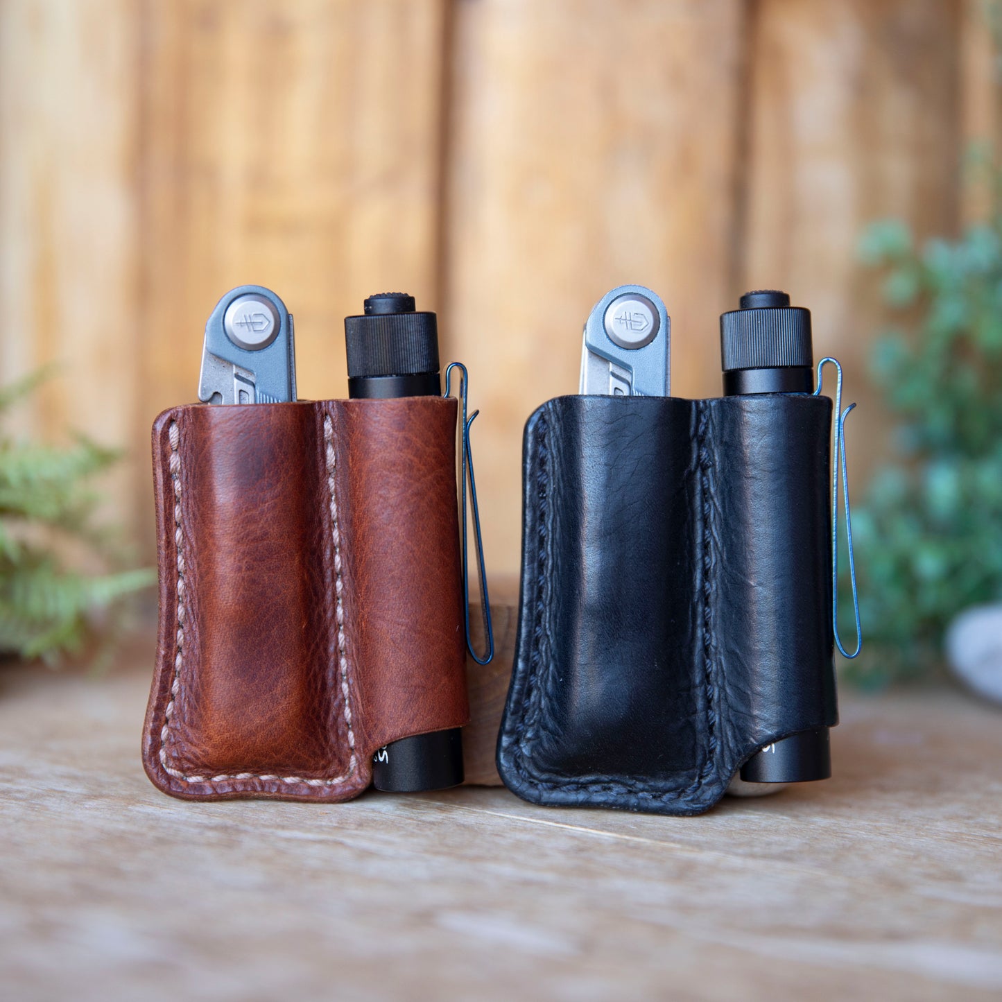 Leather EDC Pocket Organizer – Flashlight & Multi-Tool