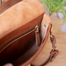 Load image into Gallery viewer, Tan Bella Cross Body Purse - Lazy 3 Leather Company