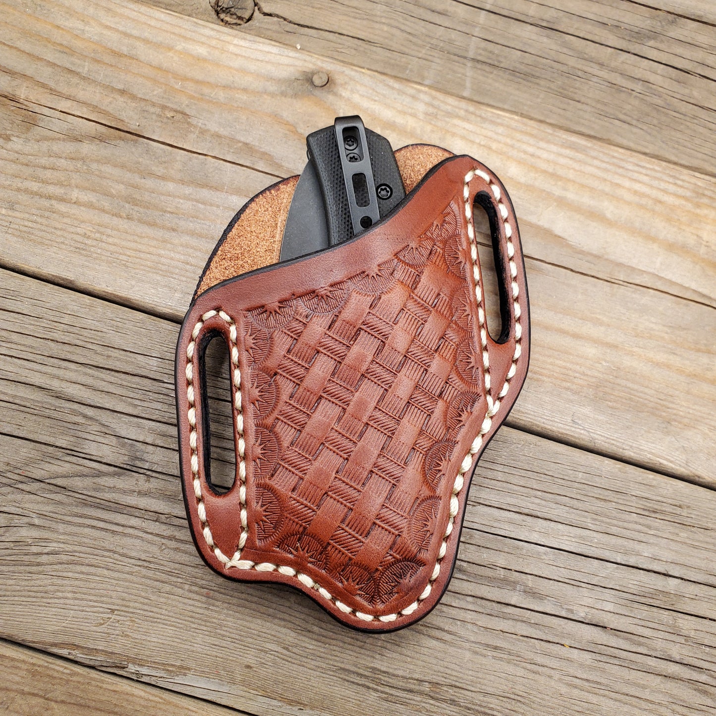 Sencut Flipper Tooled K.n.i.f.e Sheath