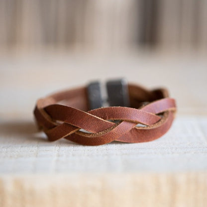 Keyhole Bracelet - Lazy 3 Leather Company